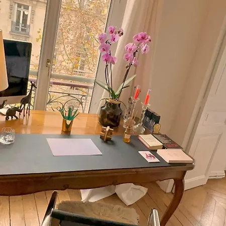 Апартаменты Luxury - Eiffel Tower View Париж