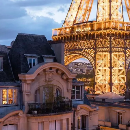 דירה Luxury - Award 2026 - Eiffel Tower View *