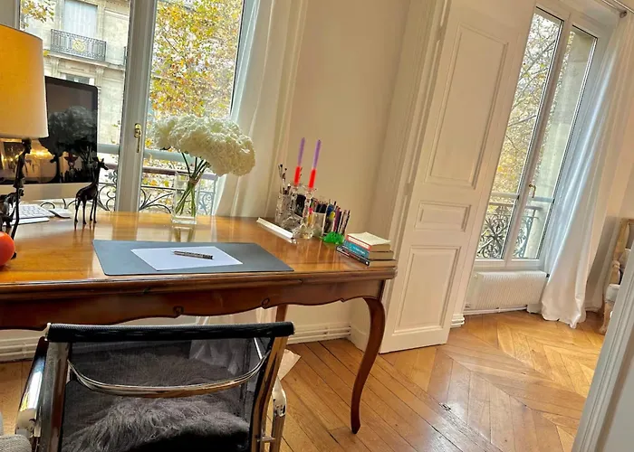 Appartamento Eiffel Tower View - Traveller Award 2026 - Luxury Apartment Paris Parigi