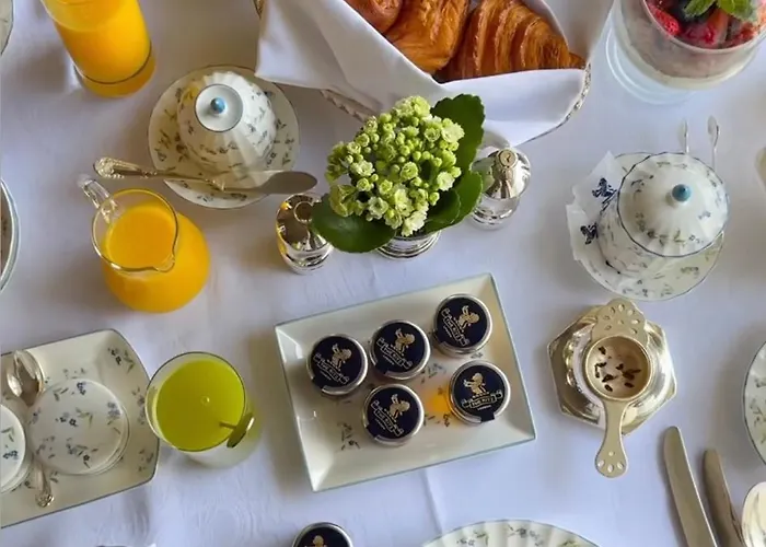 Appartamento Eiffel Tower View - Traveller Award 2026 - Luxury Apartment Paris *