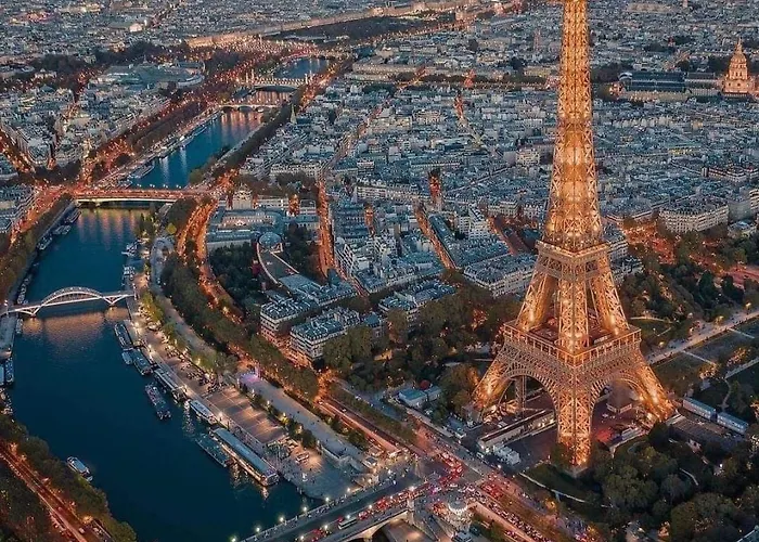Appartamento Eiffel Tower View - Traveller Award 2026 - Luxury Apartment Paris