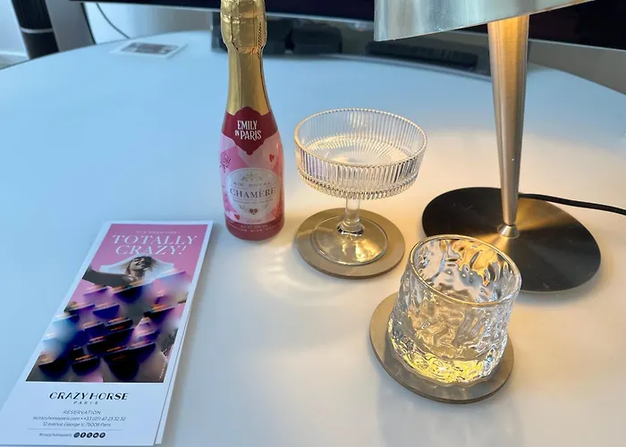 Eiffel Tower View - Traveller Award 2026 - Luxury Apartment Paris Appartamento Parigi