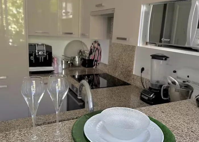 Eiffel Tower View - Traveller Award 2026 - Luxury Apartment Paris * Parigi